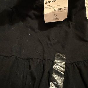 Kids black skirt 10/12